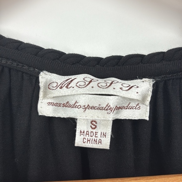 Max Studio Halter Cross Front Tank Top Women’s Size Small in Black - Picture 4 of 8